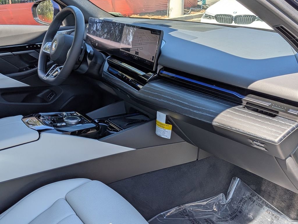 New 2026 BMW 530i w/ M Sport Package image 11