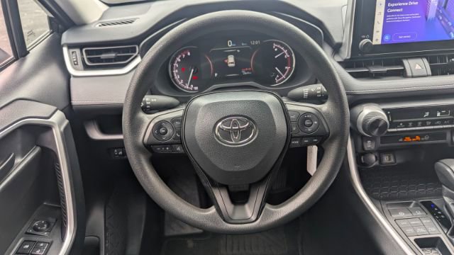 Used 2024 Toyota RAV4 LE image 23