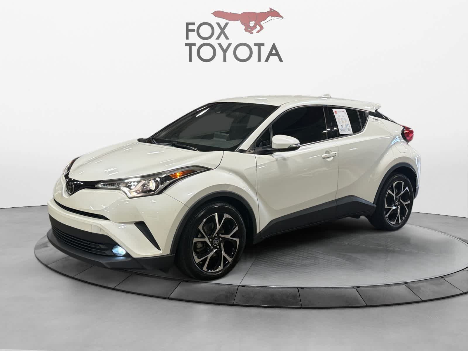 Used 2019 Toyota C-HR Limited FWD image 1