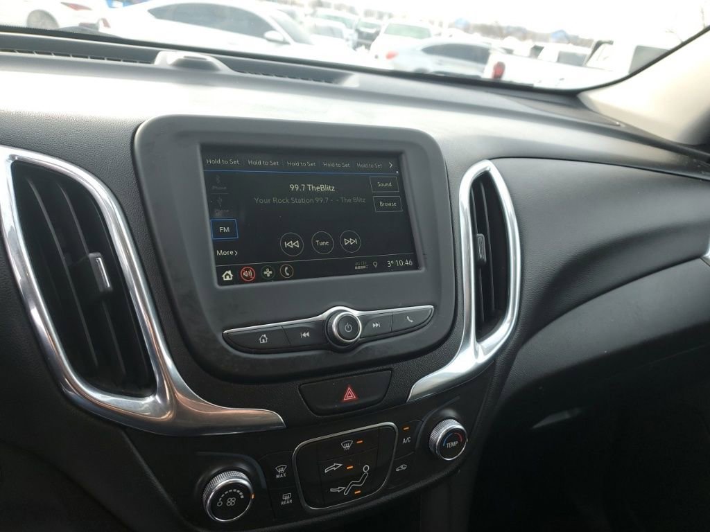 Used 2019 Chevrolet Equinox LT w/ LT Appearance Package image 18