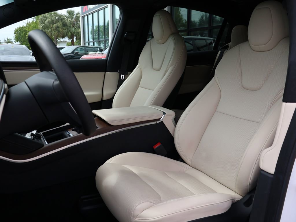 Used 2023 Tesla Model X AWD/4WD image 27
