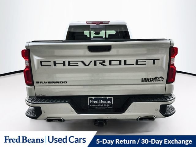 Certified 2024 Chevrolet Silverado 1500 High Country w/ High Country Premium Package AWD/4WD image 9
