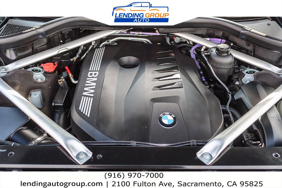 Used 2023 BMW X7 xDrive40i w/ M Sport Package image 25