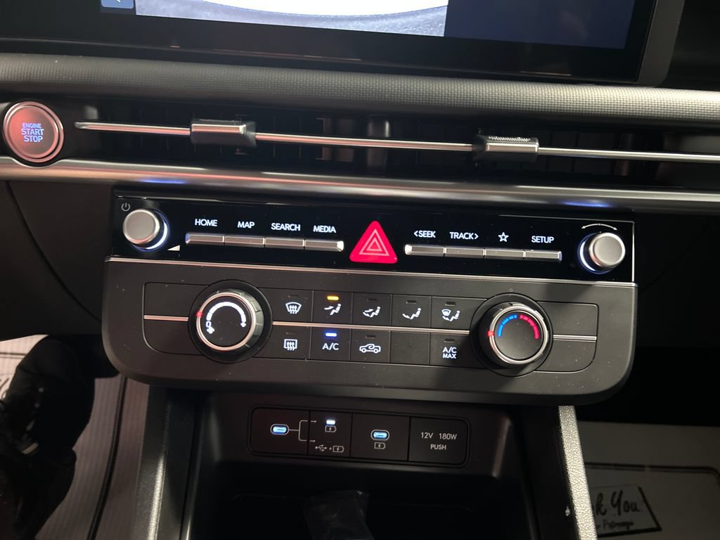 New 2026 Hyundai Santa Cruz SE AWD/4WD image 17
