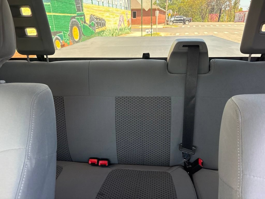 Used 2015 Ford F250 XLT w/ Camper Package AWD/4WD image 17