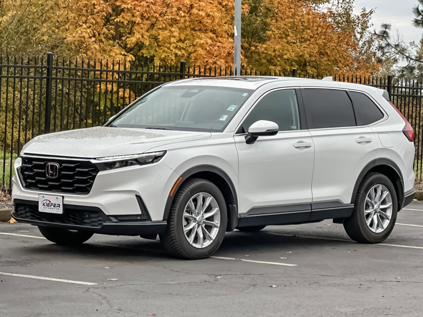 Used 2024 Honda CR-V EX-L image 8