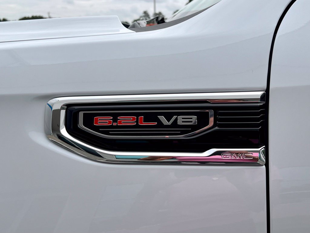 New 2026 GMC Sierra 1500 Denali w/ Denali Reserve Package AWD/4WD image 7