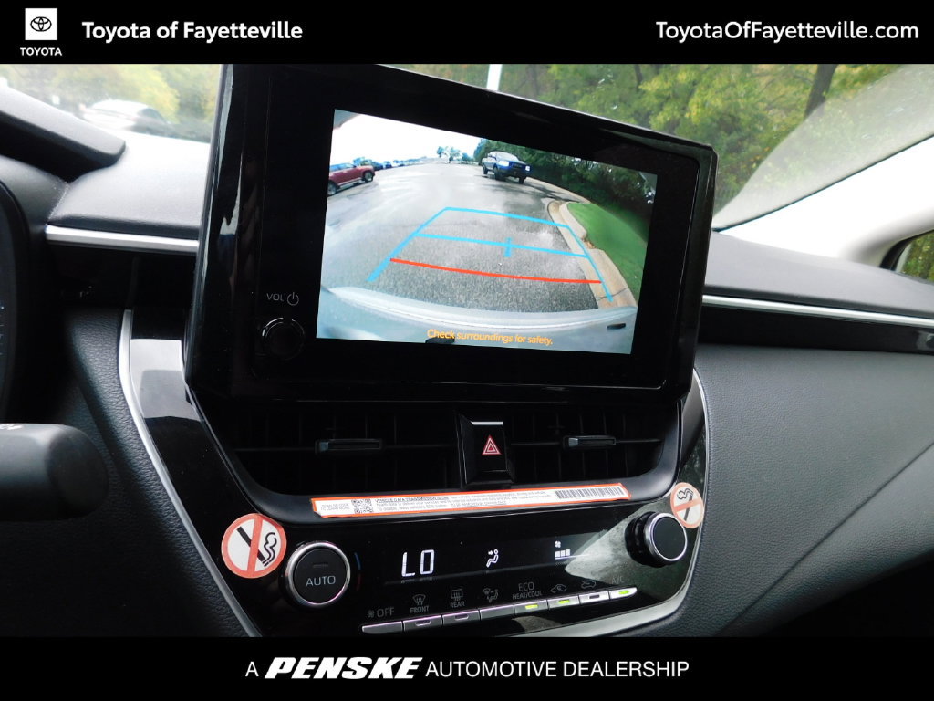 Used 2025 Toyota Corolla LE FWD image 10