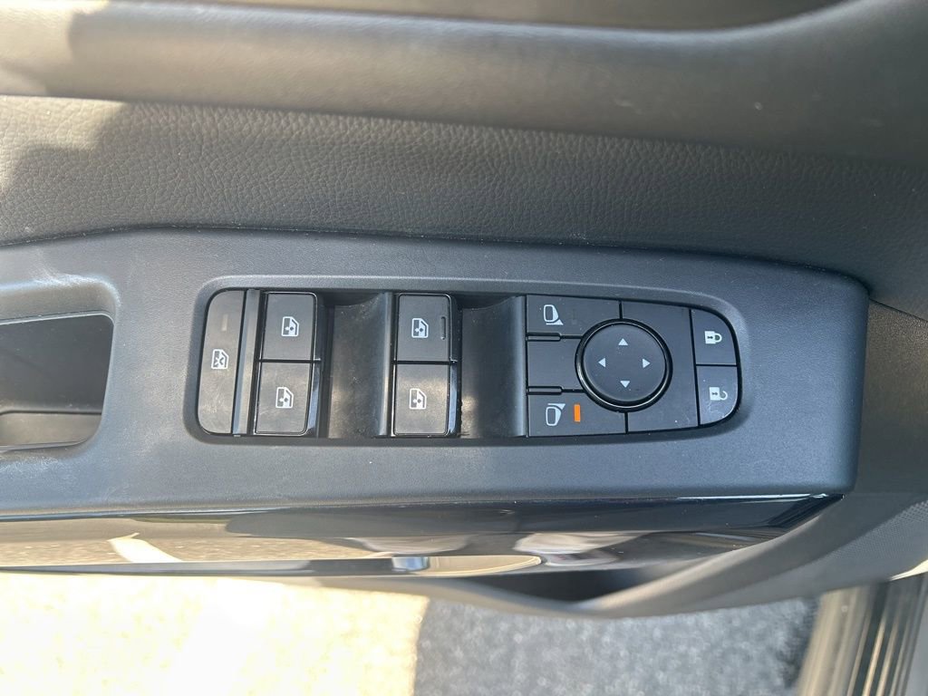 Certified 2024 Nissan Pathfinder S w/ Cargo Package image 17