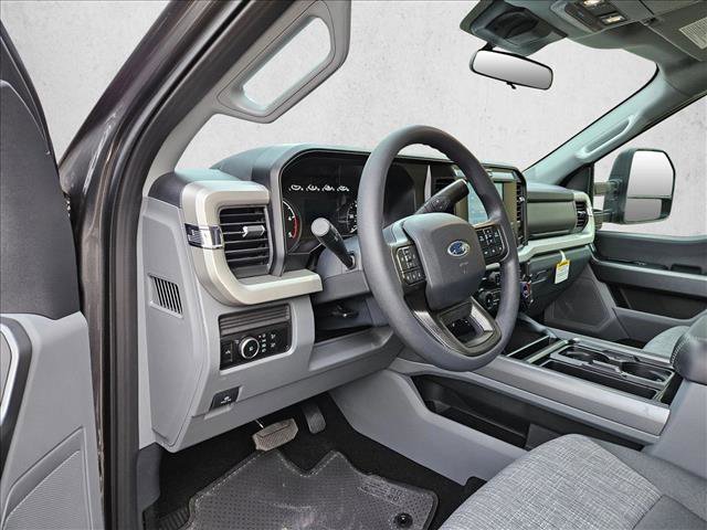 New 2026 Ford F250 XLT w/ FX4 Off-Road Package video 3