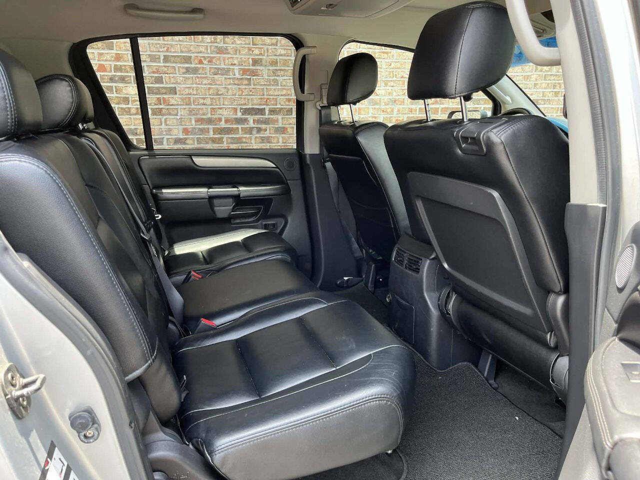 Used 2008 Nissan Armada SE RWD image 12