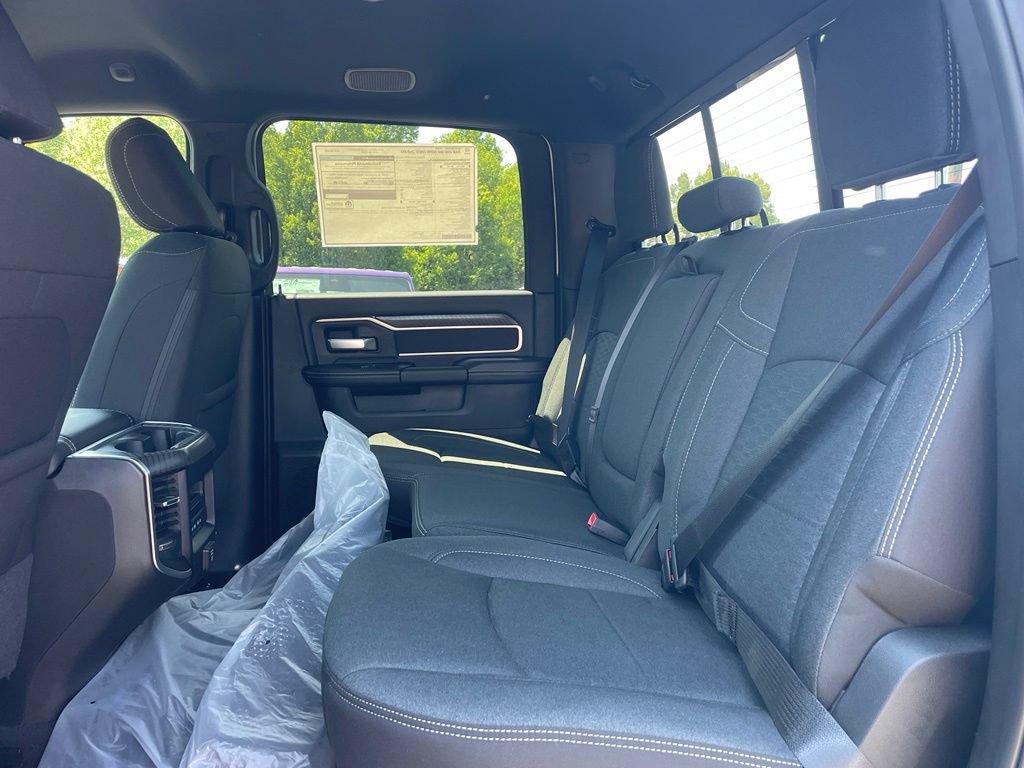 New 2026 RAM 2500 Big Horn AWD/4WD image 9