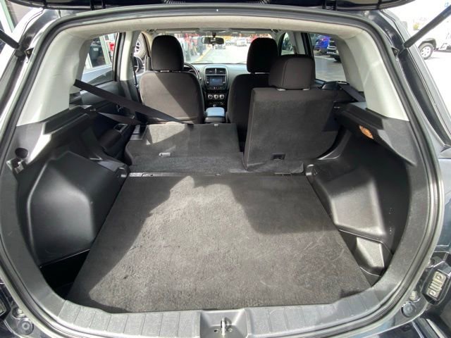 Used 2020 Mitsubishi Outlander Sport ES image 27