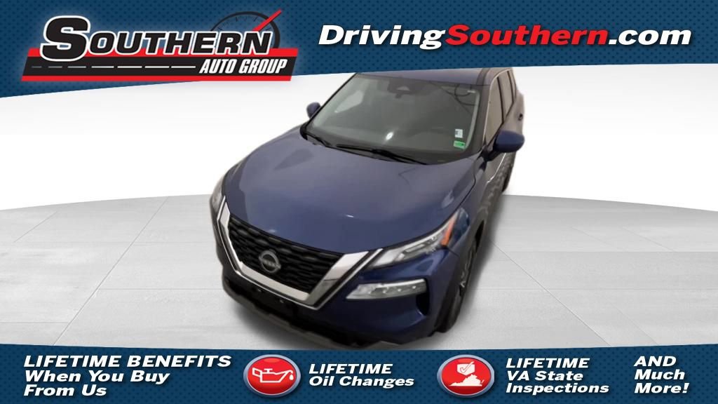 Used 2023 Nissan Rogue SV image 1