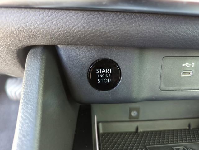 Certified 2024 Nissan Rogue SL image 43