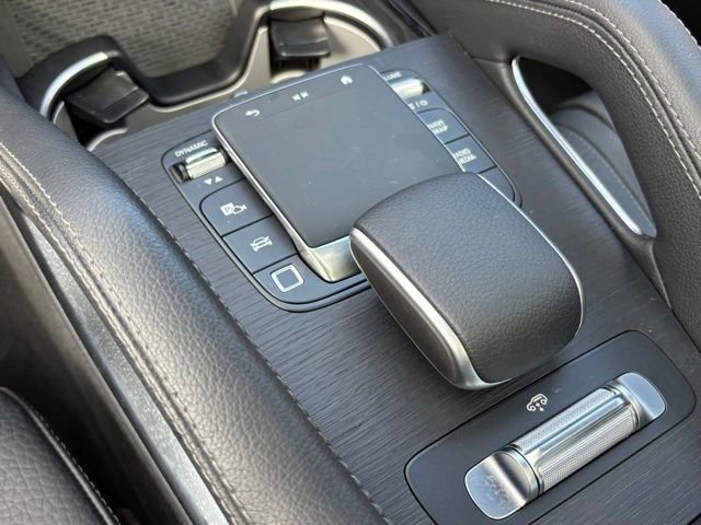 Used 2025 Mercedes-Benz GLS 580 4MATIC image 20