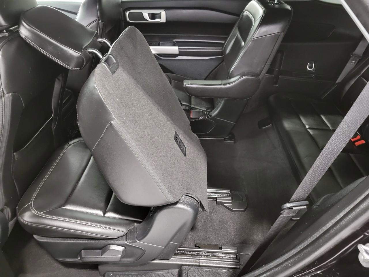 Used 2023 Ford Explorer XLT w/ Equipment Group 202A image 24