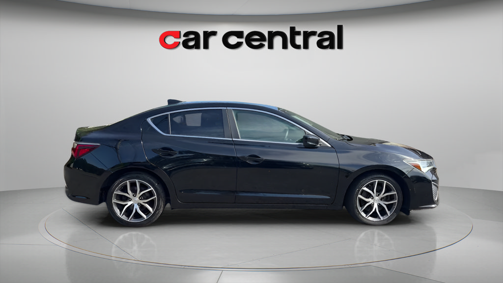 Used 2020 Acura ILX w/ Premium Package FWD image 7