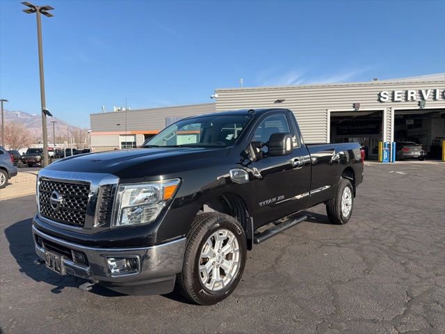 Used 2017 Nissan Titan SV image 25