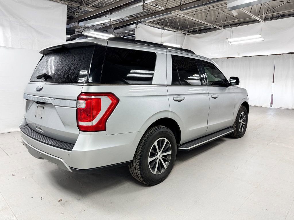 Used 2019 Ford Expedition XLT w/ Equipment Group 202A image 5
