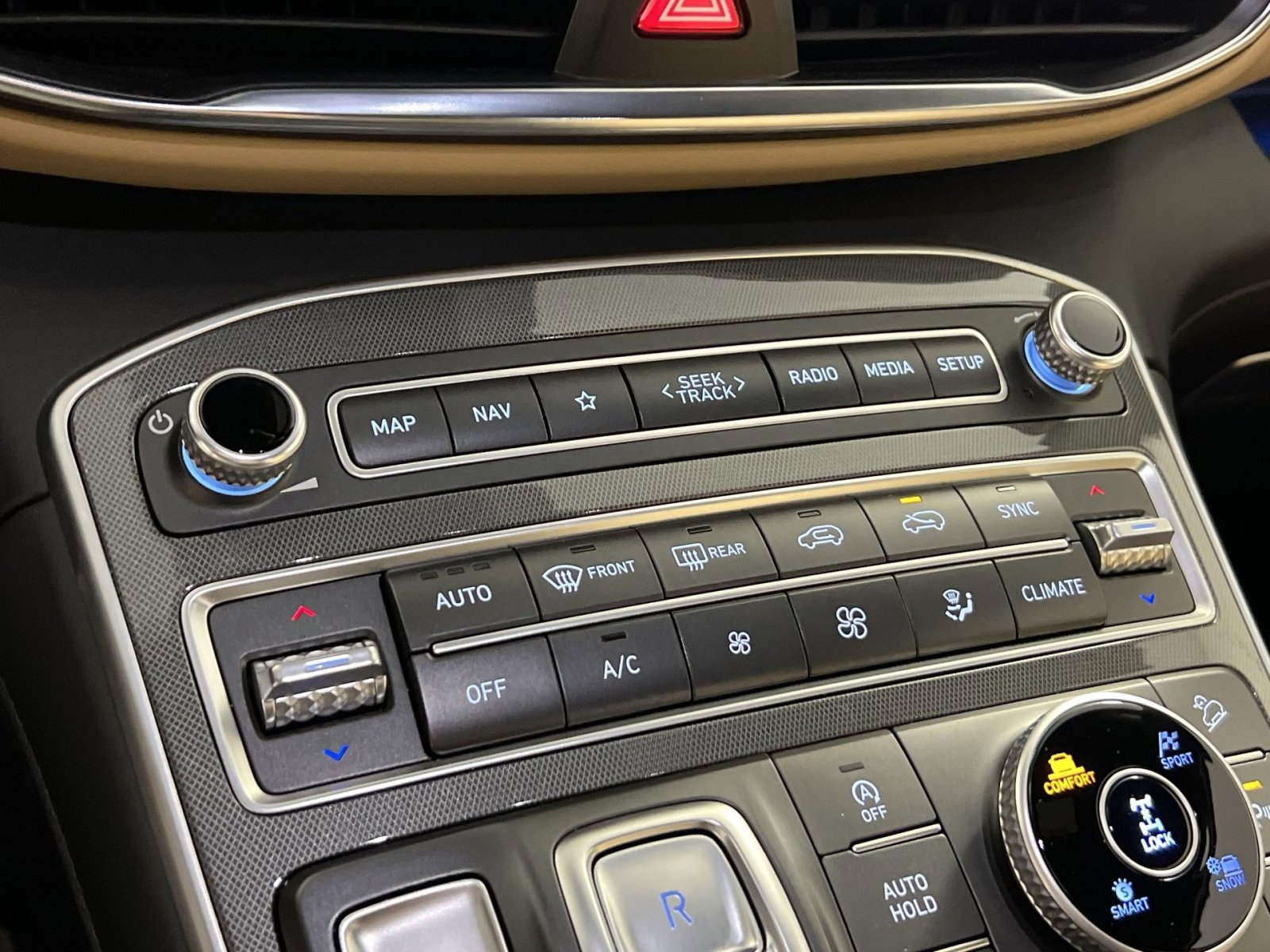 Used 2022 Hyundai Santa Fe Calligraphy image 21