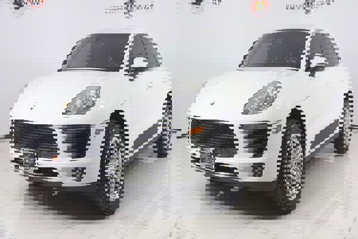 Used 2015 Porsche Macan S image 5