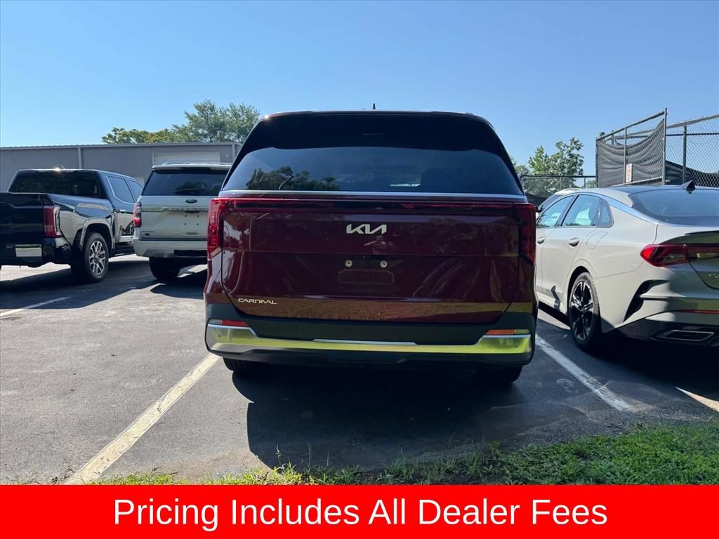 Certified 2026 Kia Carnival SX FWD image 5