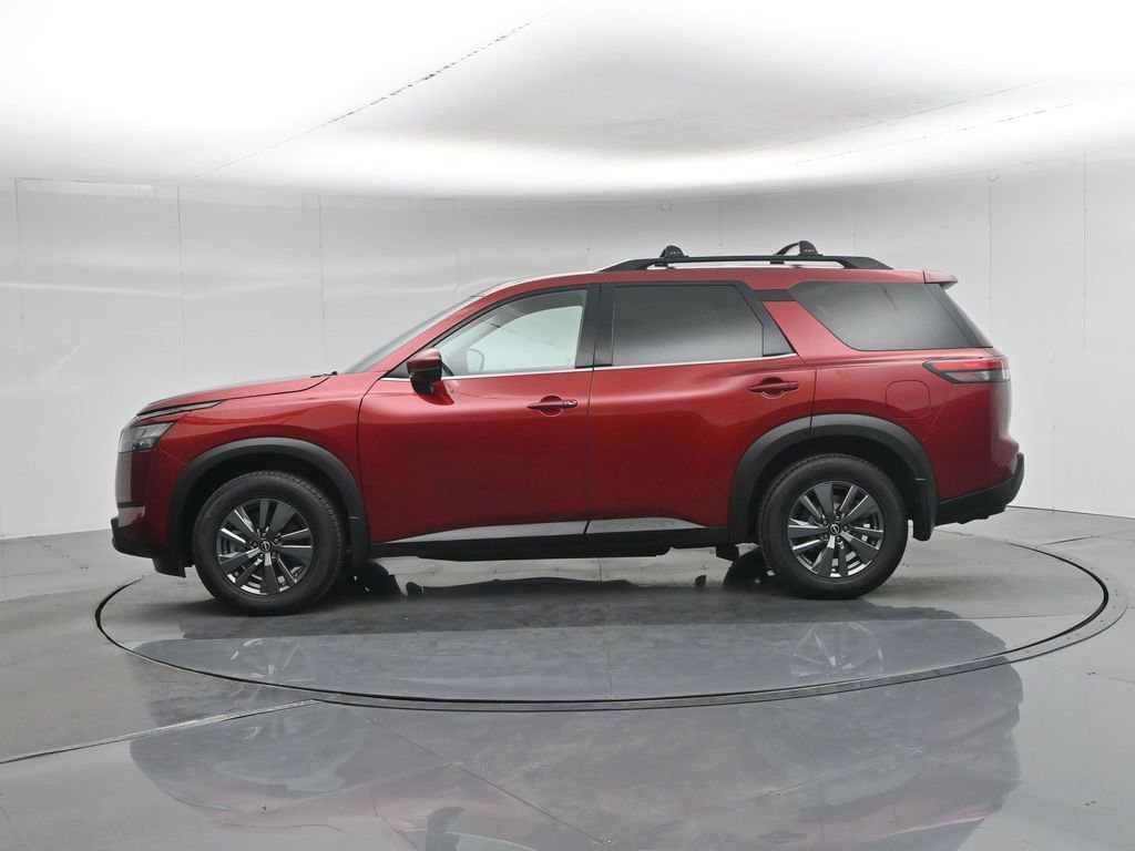 Used 2023 Nissan Pathfinder SV w/ SV Premium Package image 30