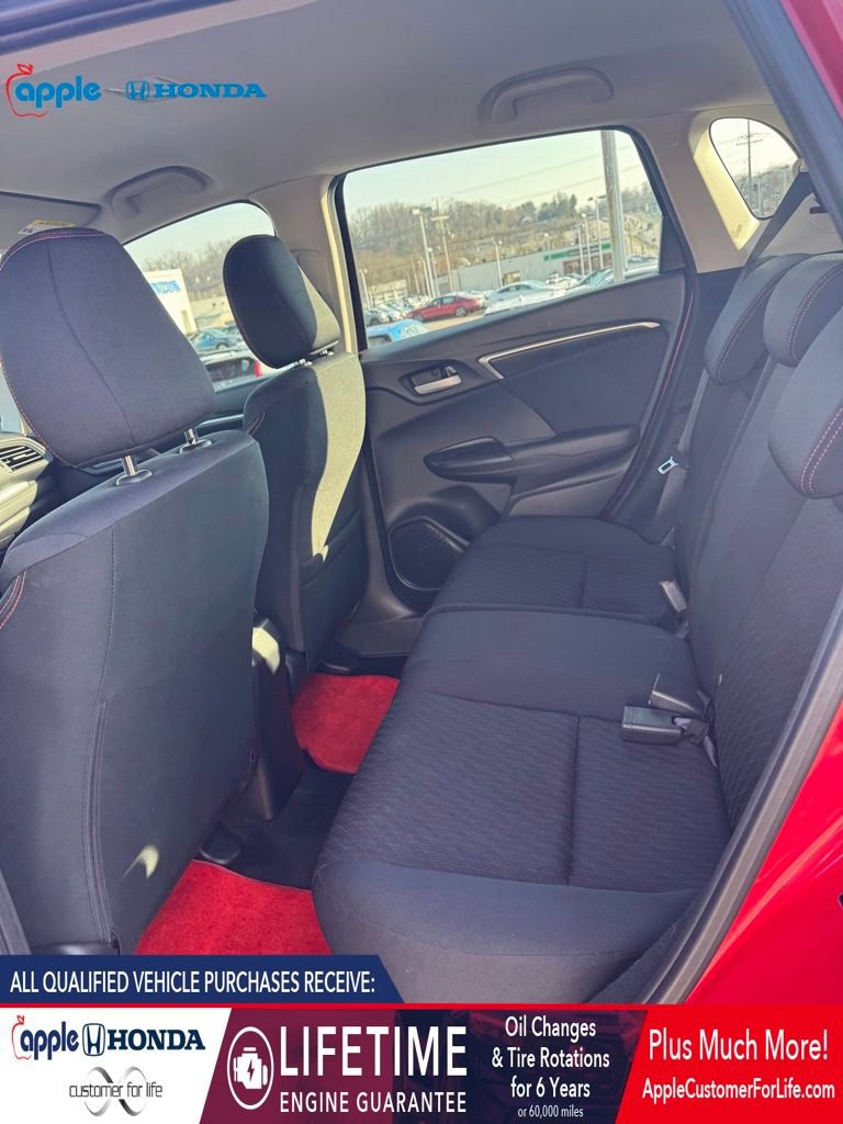 Used 2018 Honda Fit Sport image 9
