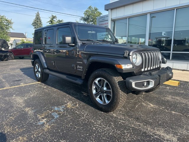 Used 2021 Jeep Wrangler Unlimited Sahara w/ Cold Weather Group image 3