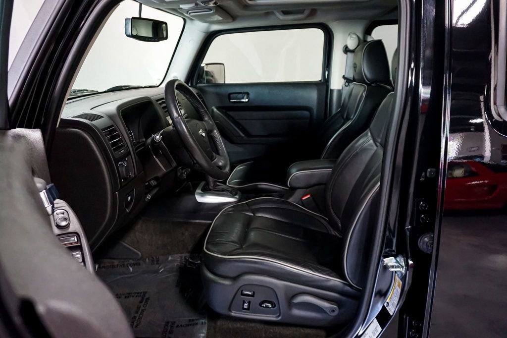 Used 2009 HUMMER H3 Alpha image 8