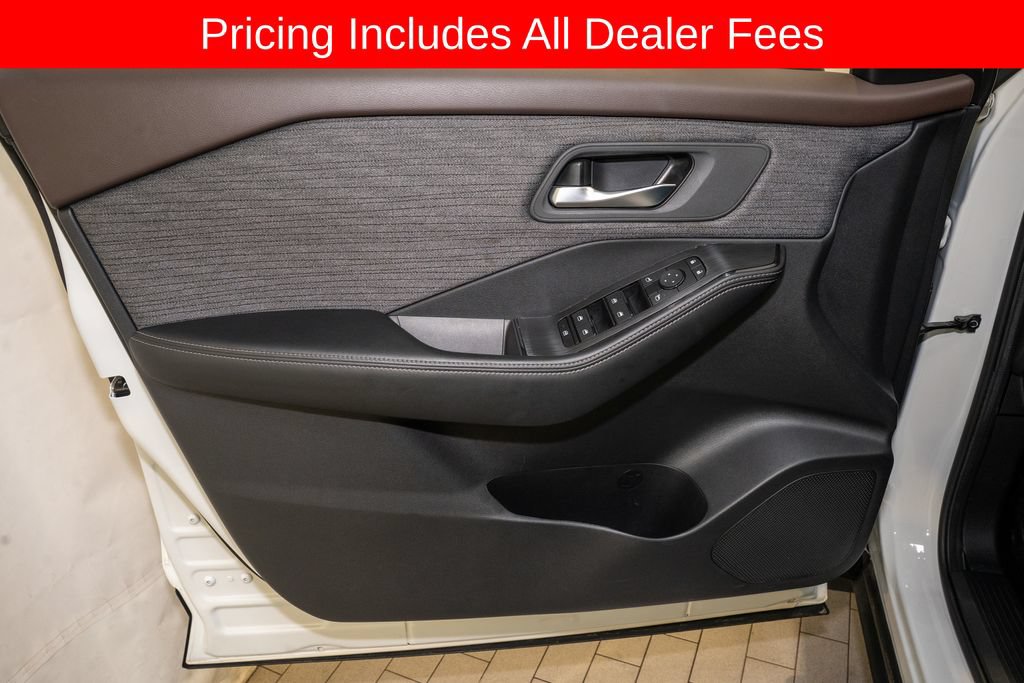 Certified 2023 Nissan Rogue SV AWD/4WD image 11