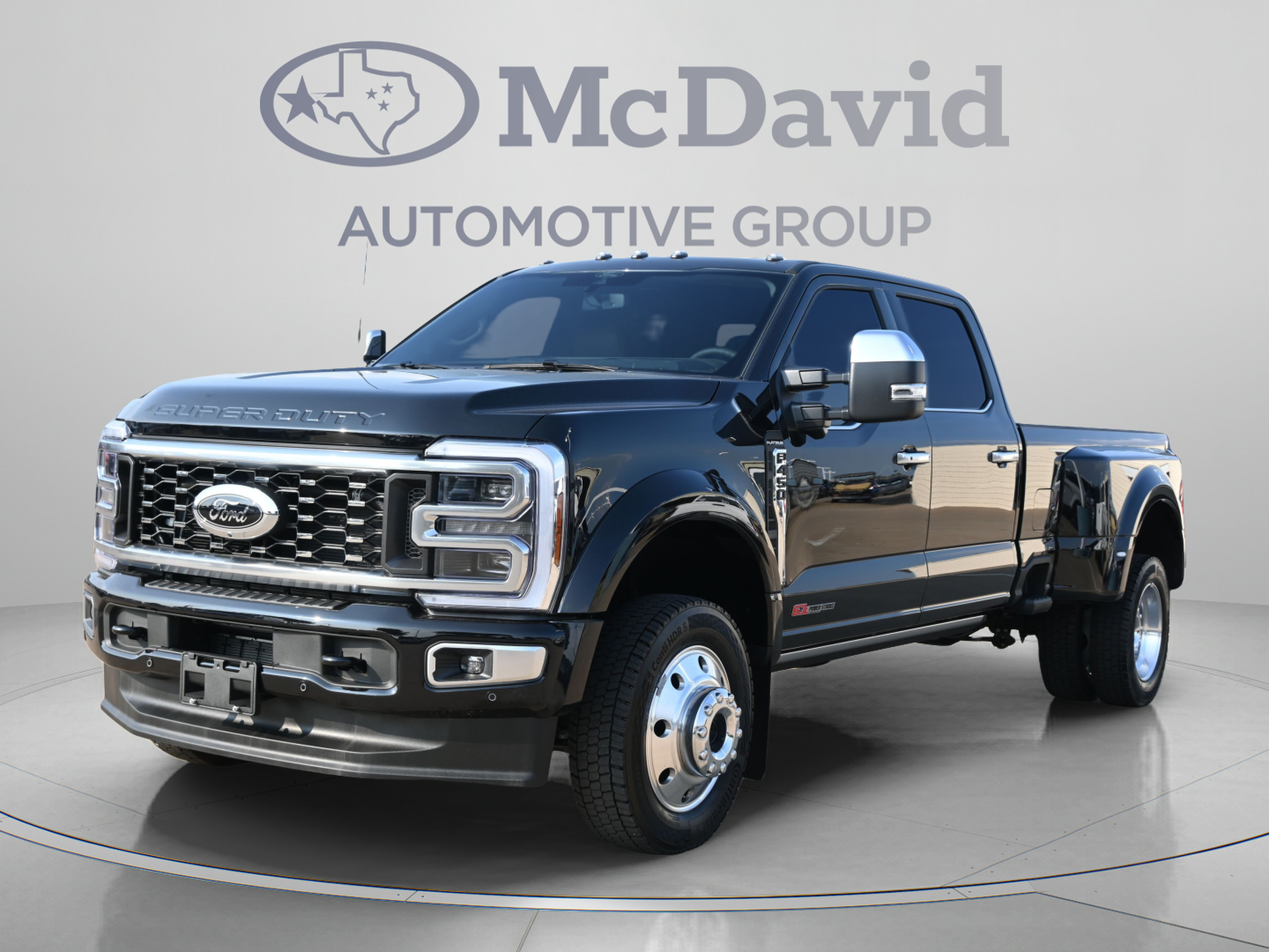 Used 2026 Ford F450 Platinum w/ Platinum Plus Package AWD/4WD image 1