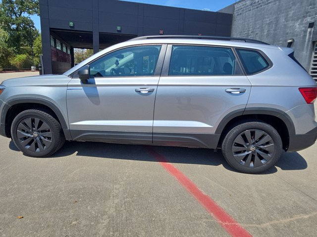 Used 2023 Volkswagen Taos S w/ IQ Drive S Package FWD image 9