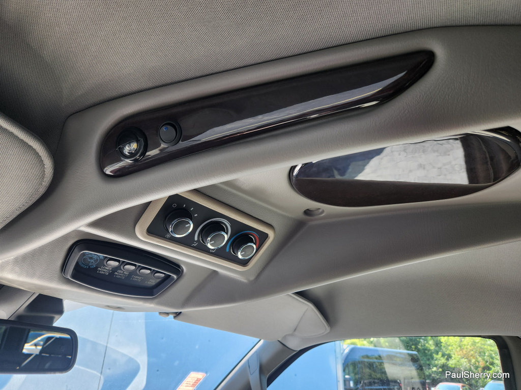 Used 2019 Chevrolet Express 2500 RWD image 39