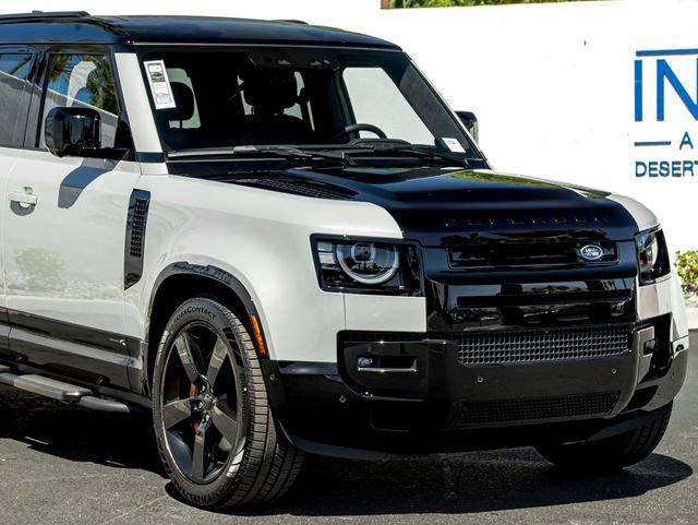 New 2026 Land Rover Defender 110 X AWD/4WD image 5