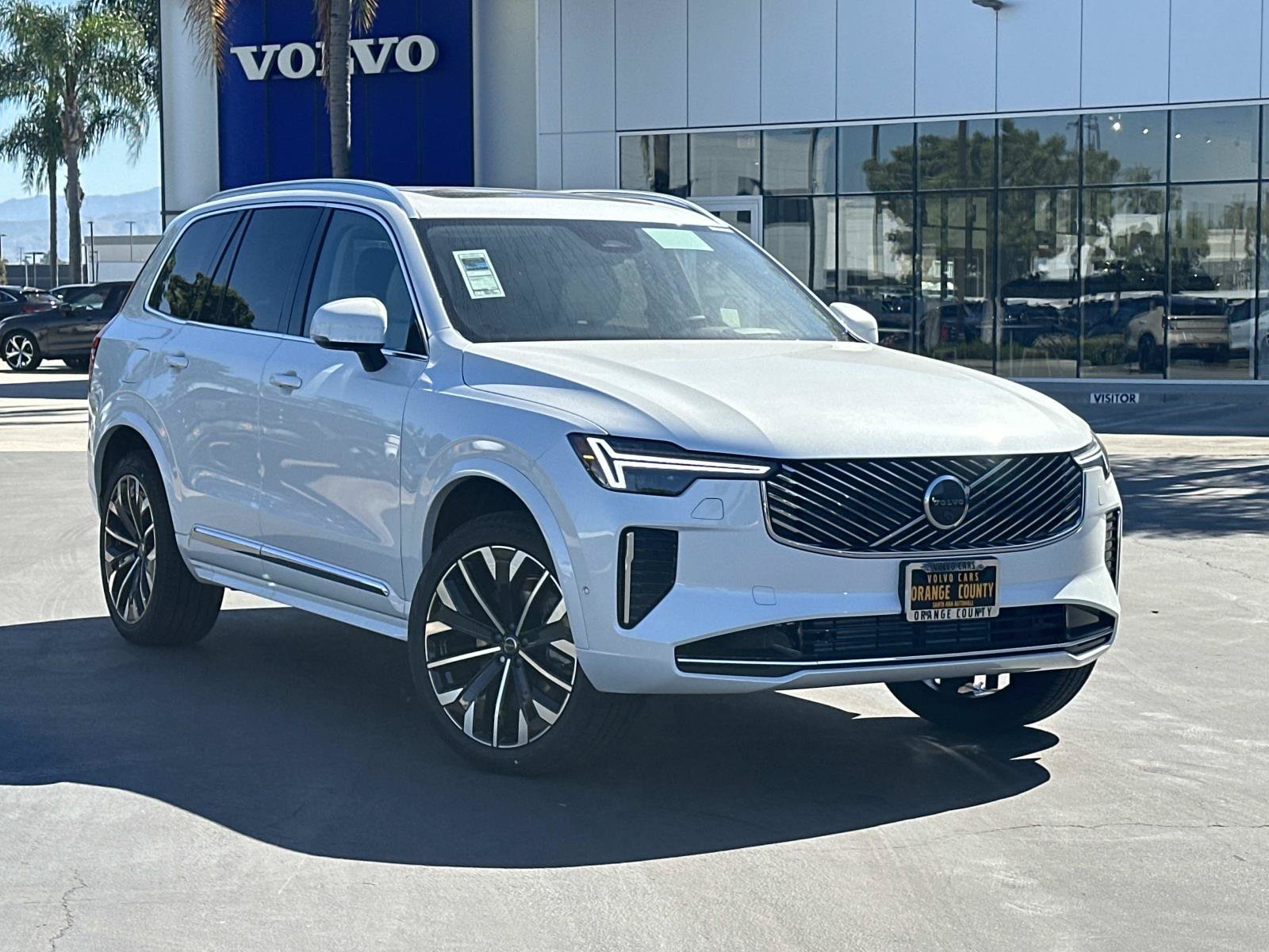 New 2026 Volvo XC90 T8 Ultra w/ Protection Package Premier