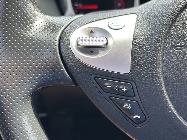 Used 2016 Nissan Juke S FWD image 22