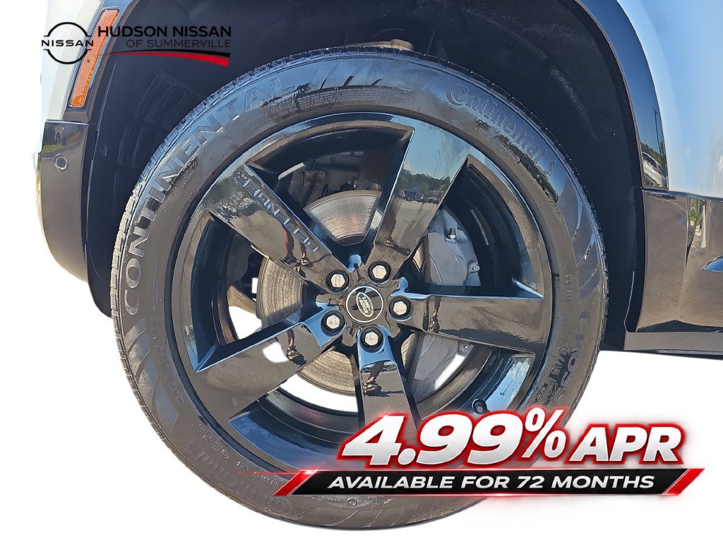 Used 2023 Land Rover Defender 90 X-Dynamic SE AWD/4WD image 30