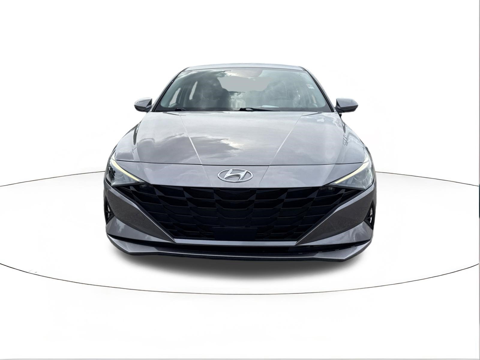 Used 2023 Hyundai Elantra SEL w/ Convenience Package FWD image 8