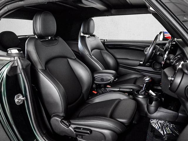 Used 2019 MINI Cooper S w/ Signature Upholstery Package FWD image 20