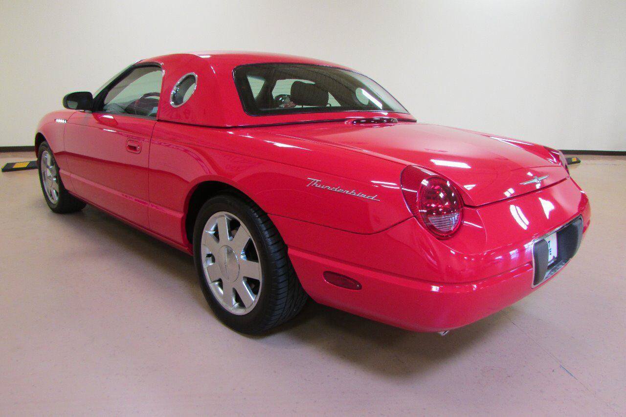Used 2002 Ford Thunderbird RWD image 2