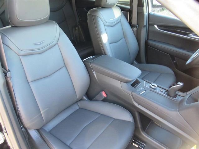 New 2026 Cadillac XT5 Premium Luxury w/ Driver Assist Package AWD/4WD image 8