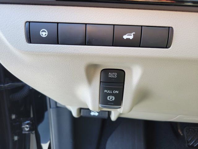 New 2025 Nissan Murano SV image 17