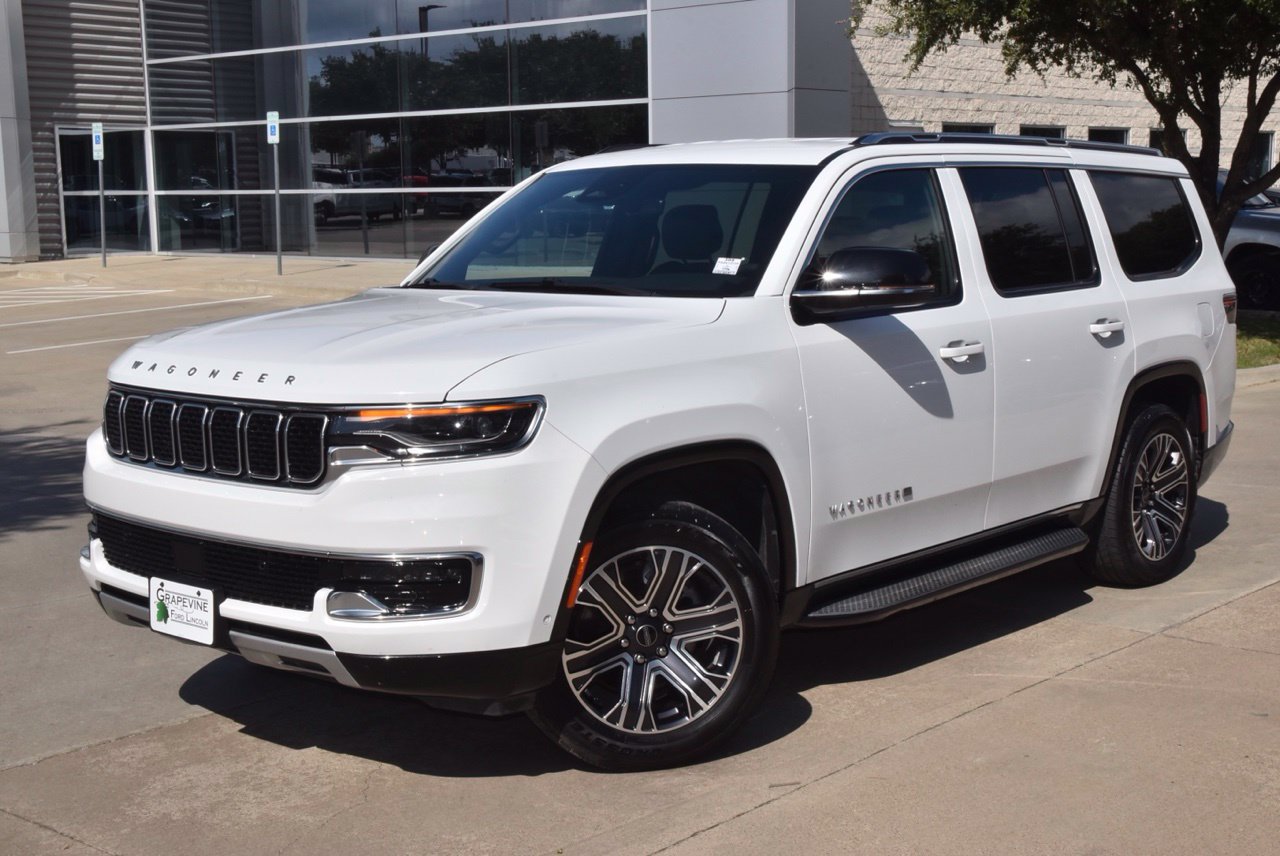 Used 2025 Jeep Wagoneer Series II AWD/4WD image 41