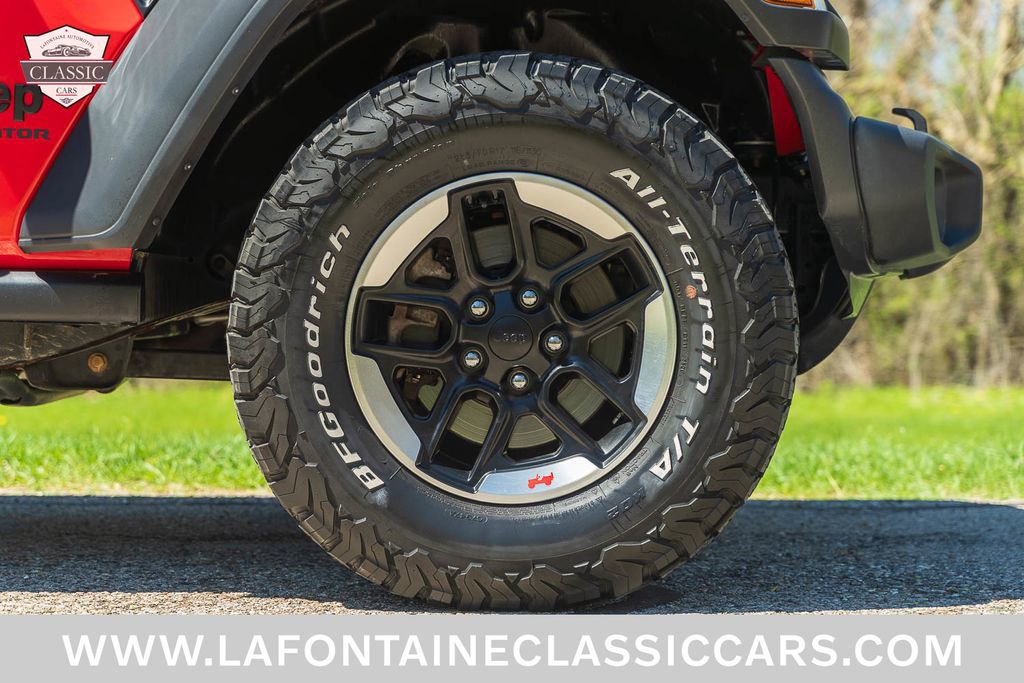 Used 2020 Jeep Gladiator Sport w/ Technology Group AWD/4WD image 29