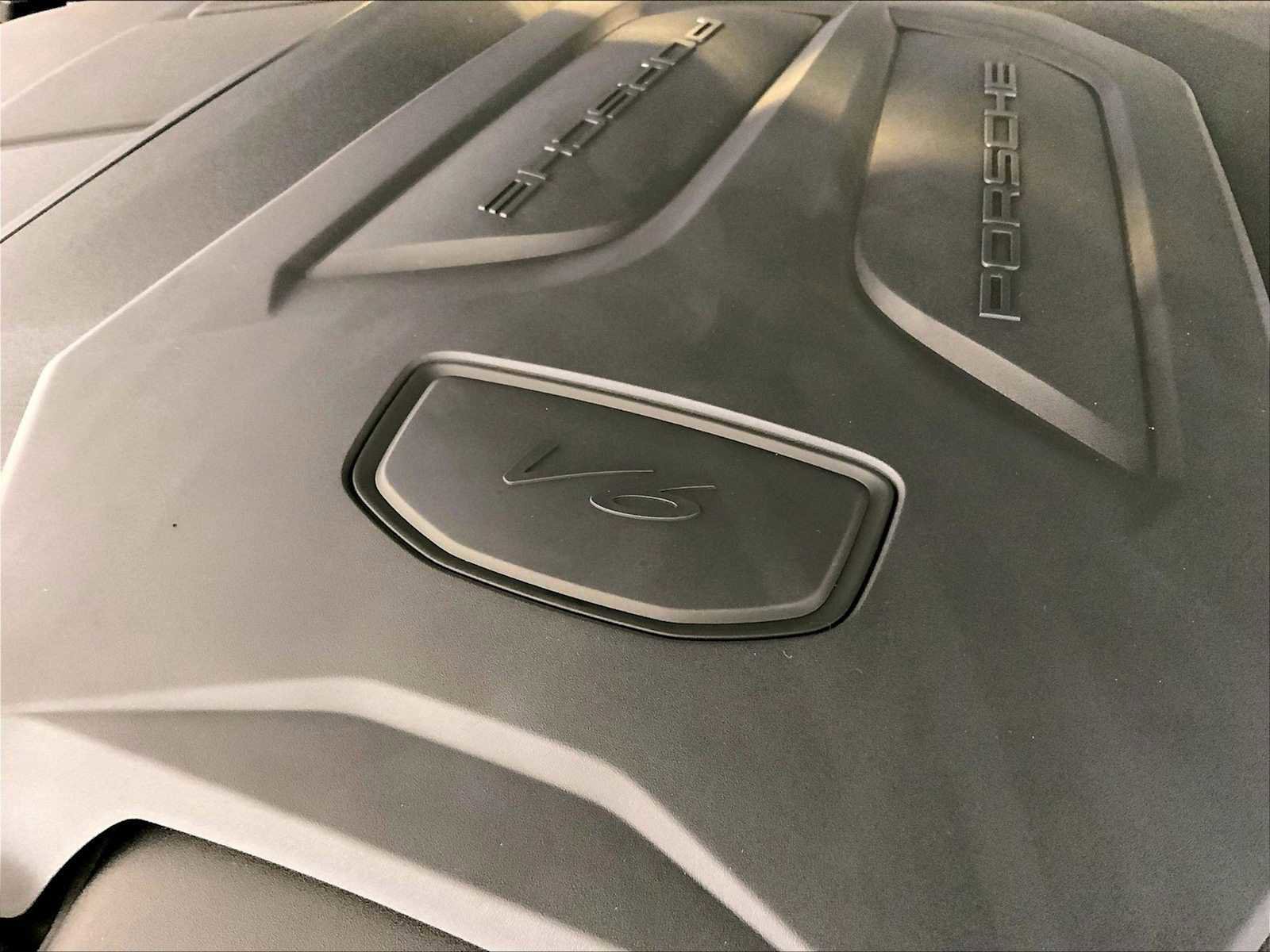 New 2026 Porsche Cayenne image 22