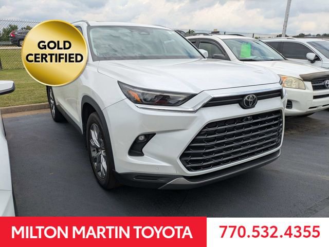 Certified 2024 Toyota Grand Highlander FWD image 2
