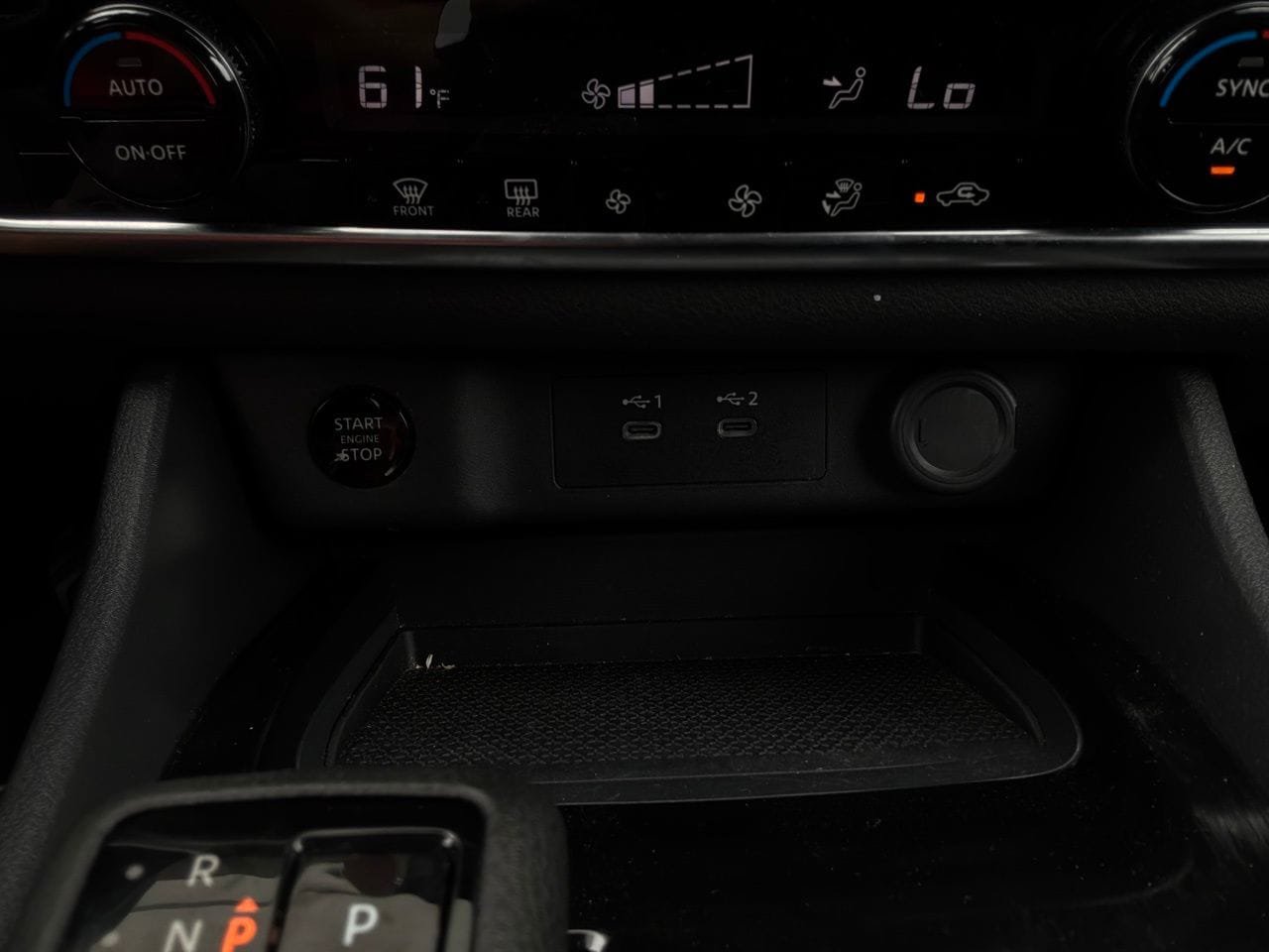 Used 2025 Nissan Rogue SV FWD image 25