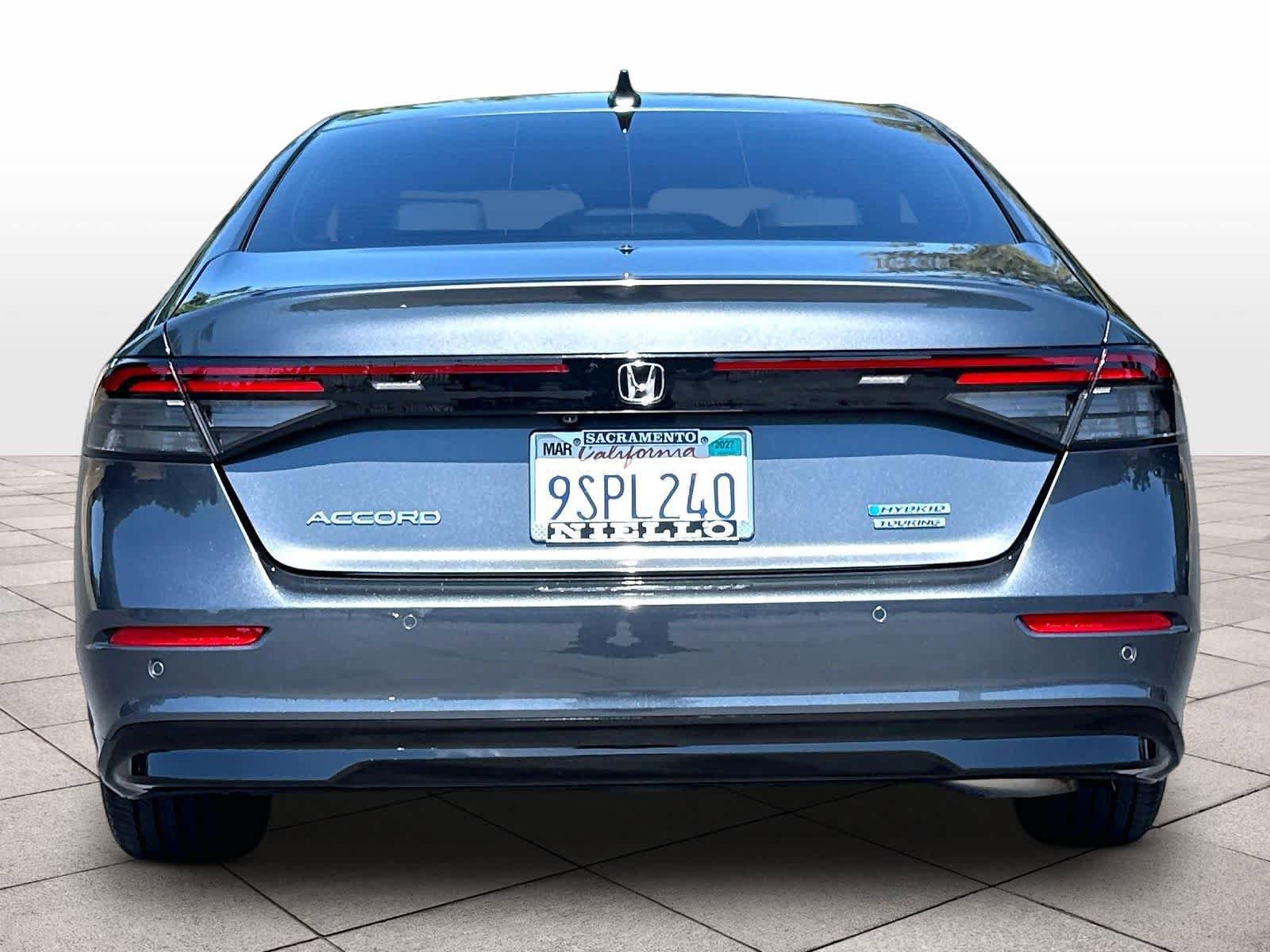 Used 2025 Honda Accord Touring image 7